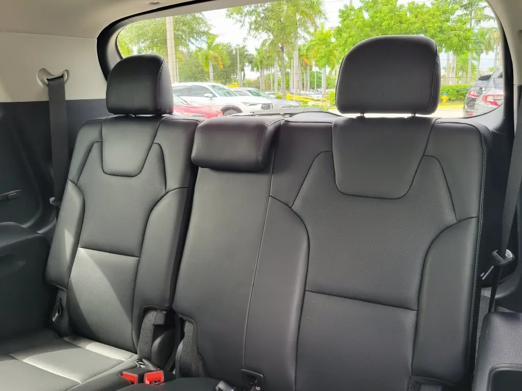 2021 Kia Telluride LX AWD - Photo 13