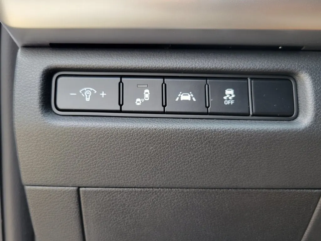 2021 Kia Telluride LX AWD - Photo 21