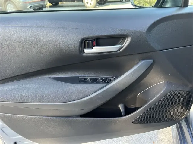 2020 Toyota Corolla LE AT - Photo 12