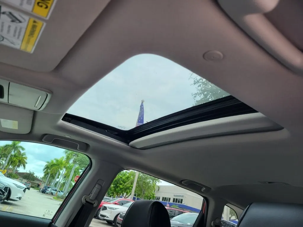 2025 Honda CR-V EX AWD - Photo 16