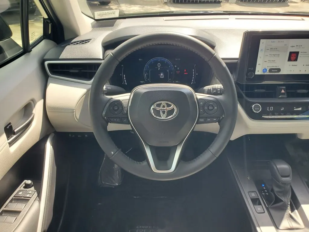 2026 Toyota Corolla Cross LE FWD - Photo 21