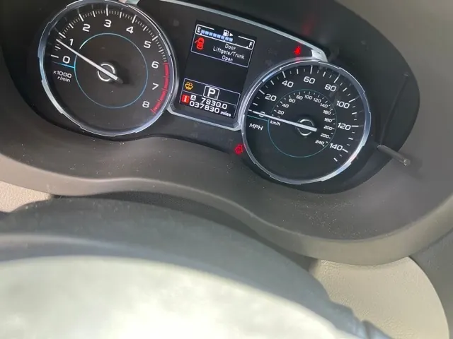 2018 Subaru Forester 2.5i Limited CVT - Photo 2