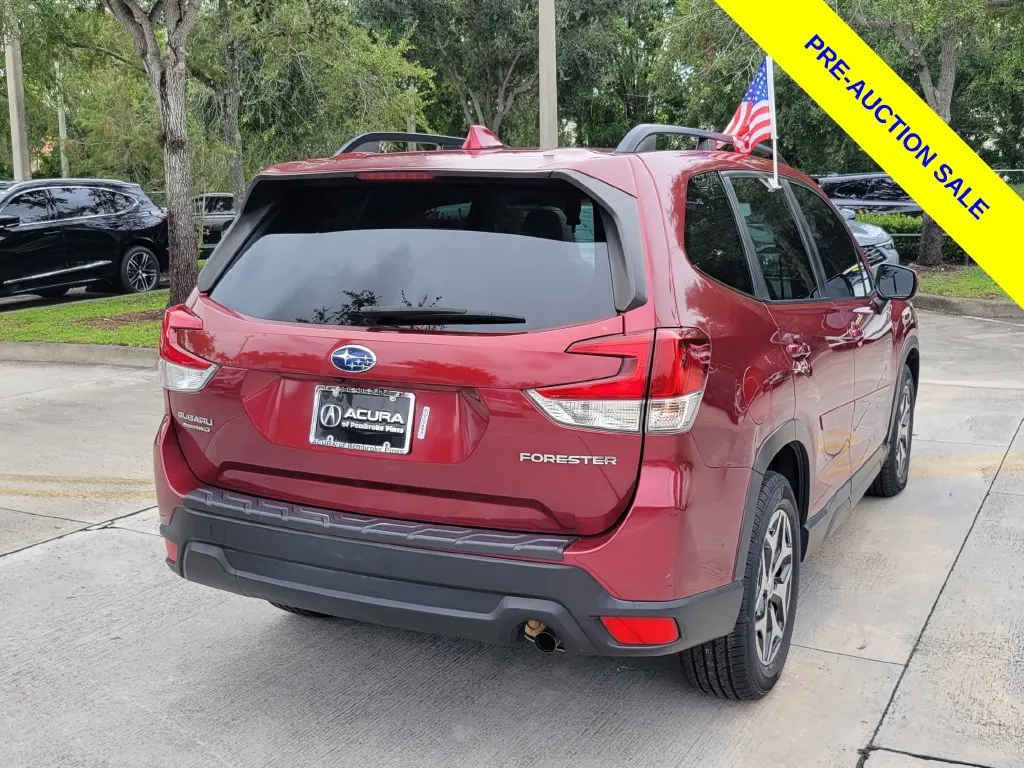 2021 Subaru Forester Premium - Photo 7