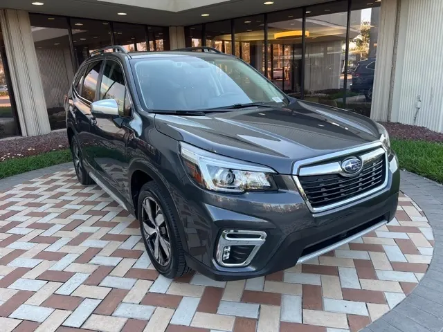 2020 Subaru Forester Touring - Photo 2