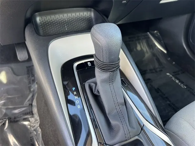 2021 Toyota Corolla LE CVT - Photo 17