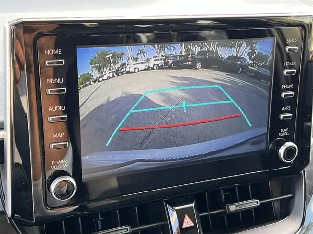 2020 Toyota Corolla LE AT - Photo 17