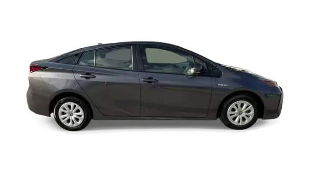 2019 Toyota Prius LE FWD - Photo 9