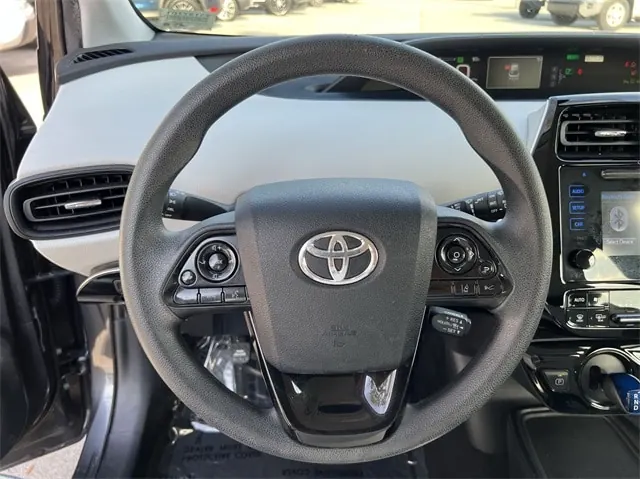 2019 Toyota Prius LE FWD - Photo 14
