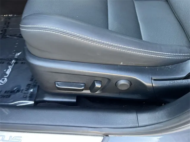 2020 Lexus IS 350 300 RWD - Photo 12