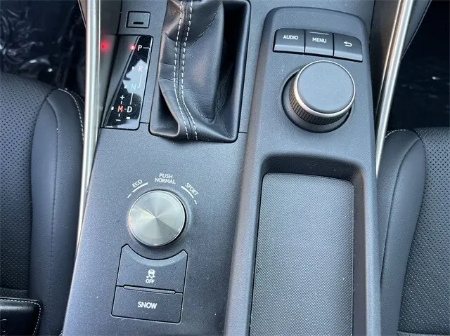 2020 Lexus IS 350 300 RWD - Photo 20