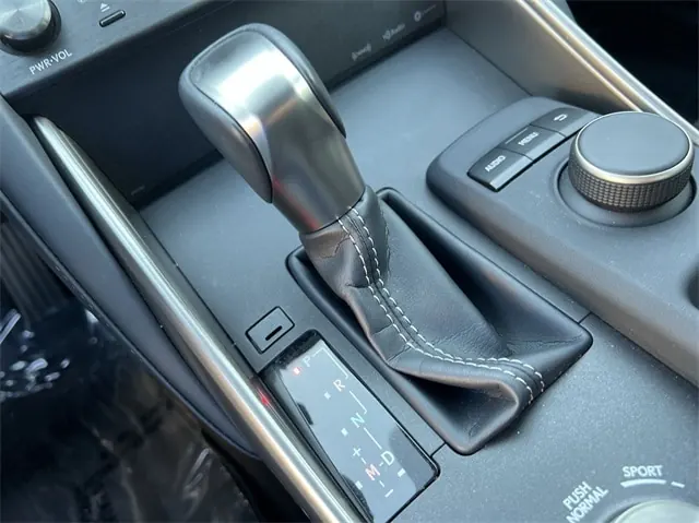 2020 Lexus IS 350 300 RWD - Photo 19