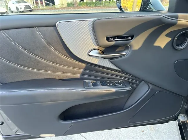 2023 Lexus LS 500 500 F Sport RWD - Photo 13
