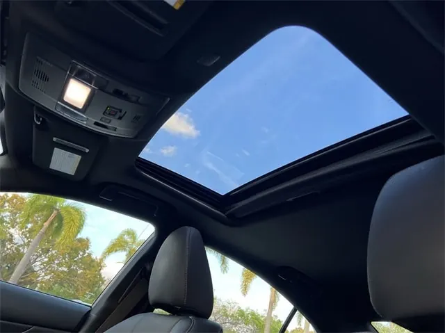 2022 Lexus IS 350 350 F Sport RWD - Photo 21