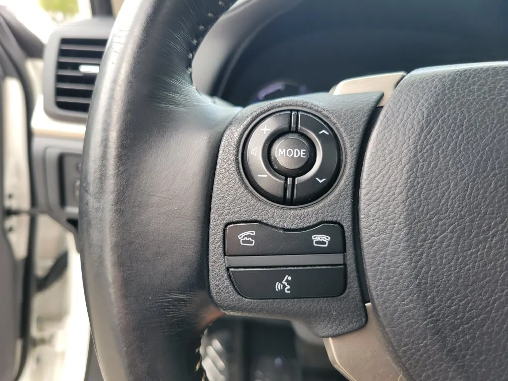 2017 Lexus CT 200h 200h - Photo 23
