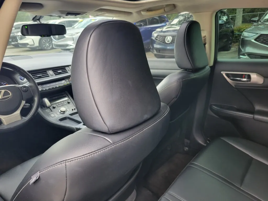 2017 Lexus CT 200h 200h - Photo 10