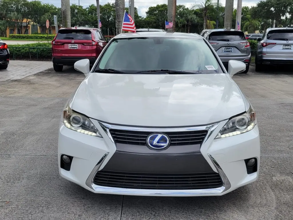 2017 Lexus CT 200h 200h - Photo 2