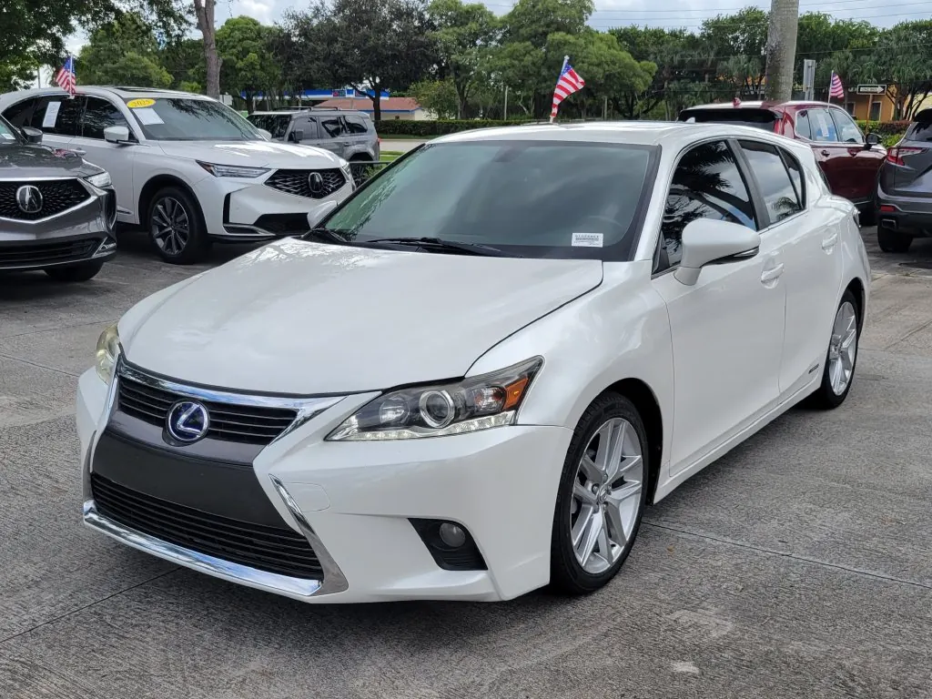 2017 Lexus CT 200h 200h - Photo 3