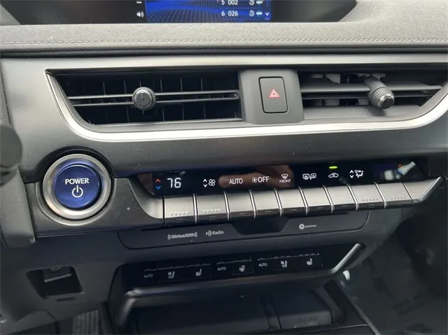 2020 Lexus UX 300h 250h AWD - Photo 18