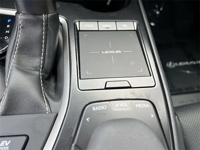 2020 Lexus UX 300h 250h AWD - Photo 20
