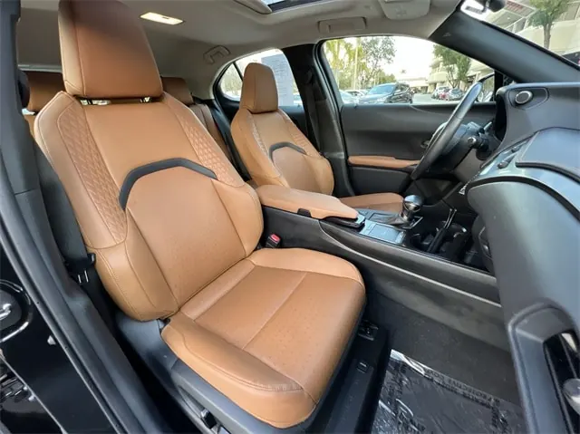 2020 Lexus UX 200 200 FWD - Photo 23