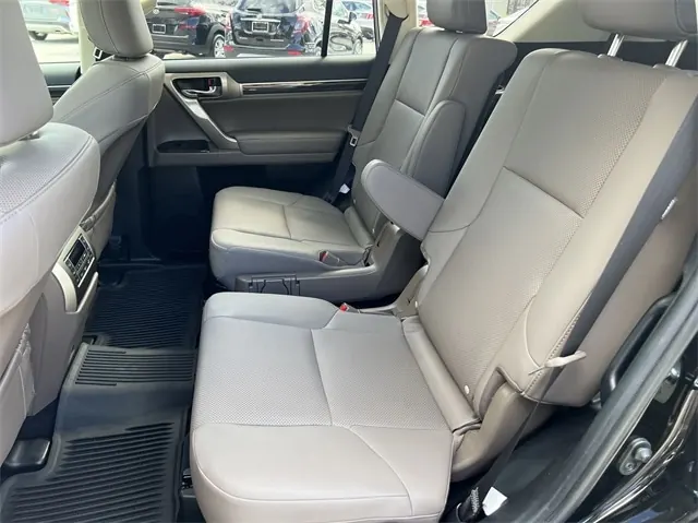 2020 Lexus GX 460 460 Premium - Photo 23