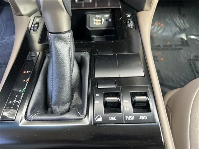 2020 Lexus GX 460 460 Premium - Photo 21
