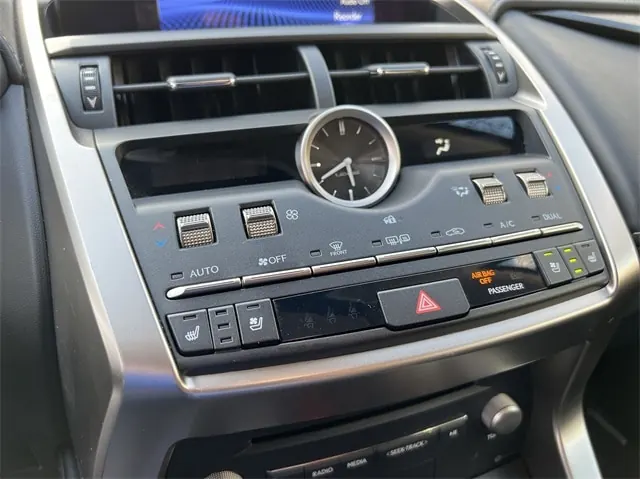 2021 Lexus NX 350 300 FWD - Photo 18