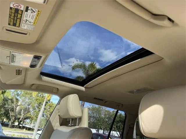 2013 Lexus LX 600 570 - Photo 21