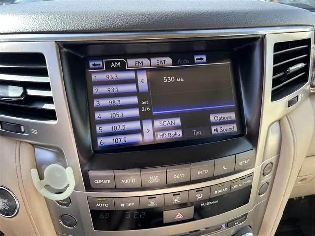 2013 Lexus LX 600 570 - Photo 15