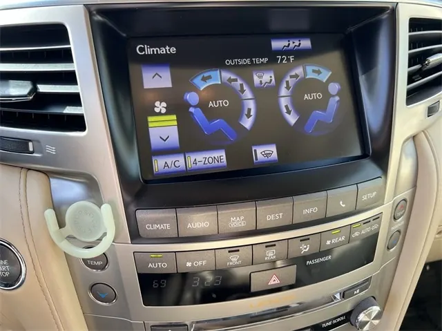 2013 Lexus LX 600 570 - Photo 18