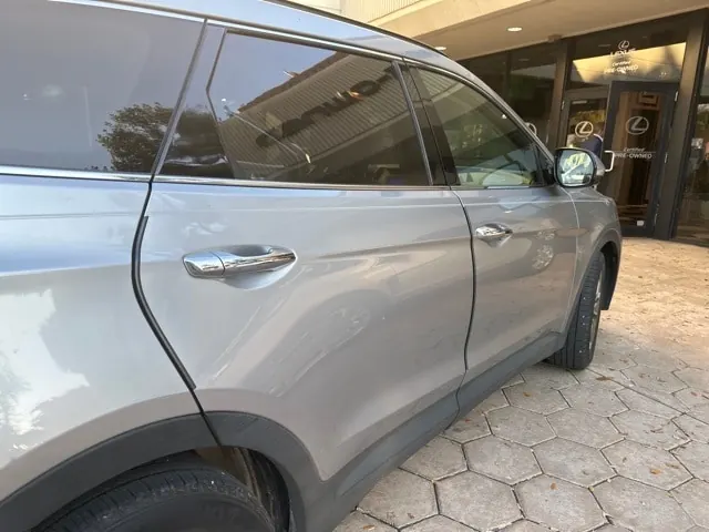 2013 Hyundai Santa Fe GLS AWD - Photo 2