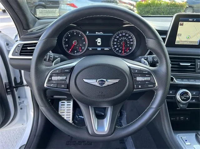 2021 Genesis G70 3.3T Standard - Photo 14