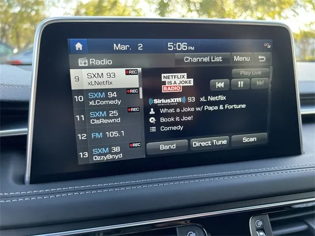 2021 Genesis G70 3.3T Standard - Photo 16