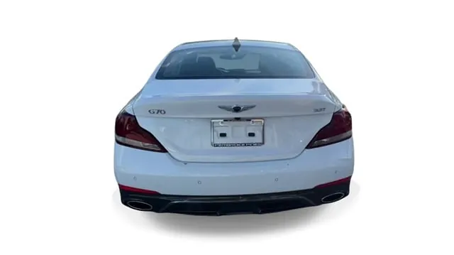 2021 Genesis G70 3.3T Standard - Photo 7