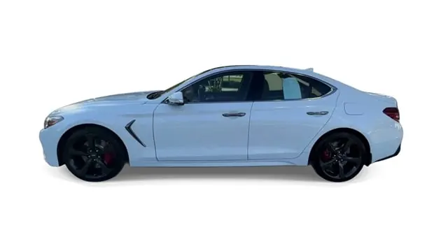 2021 Genesis G70 3.3T Standard - Photo 5