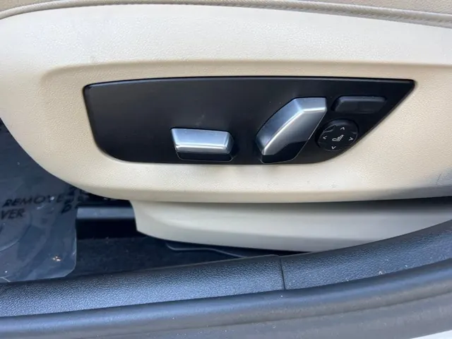 2018 BMW 5 Series 530i Sedan - Photo 33