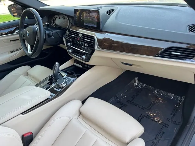 2018 BMW 5 Series 530i Sedan - Photo 15