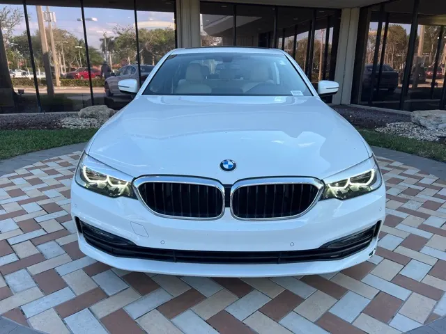 2018 BMW 5 Series 530i Sedan - Photo 9
