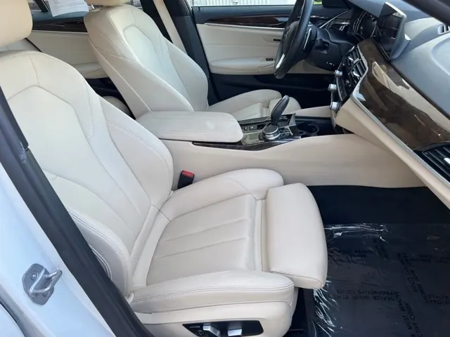 2018 BMW 5 Series 530i Sedan - Photo 14