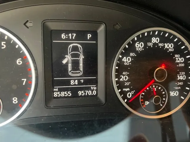 2016 Volkswagen Tiguan 2.0T SEL 4Motion - Photo 3