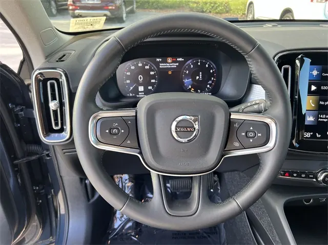 2021 Volvo XC40 T5 Momentum AWD - Photo 14