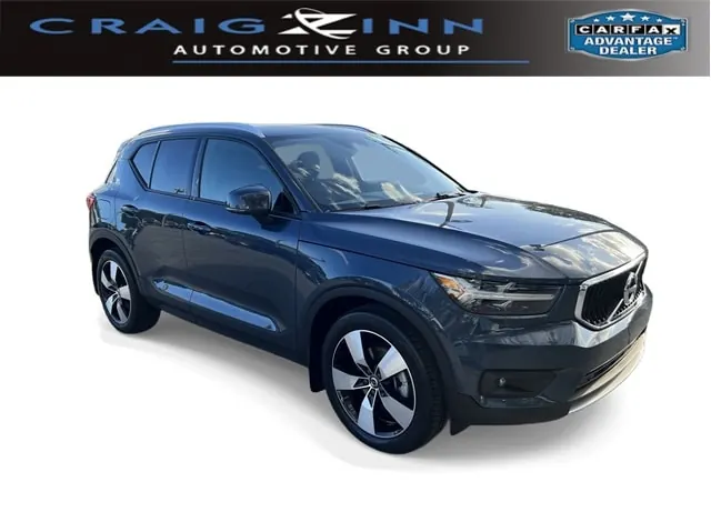 2021 Volvo XC40 T5 Momentum AWD