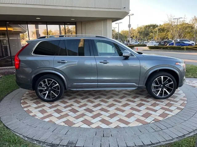 2018 Volvo XC90 T6 AWD Momentum - Photo 3