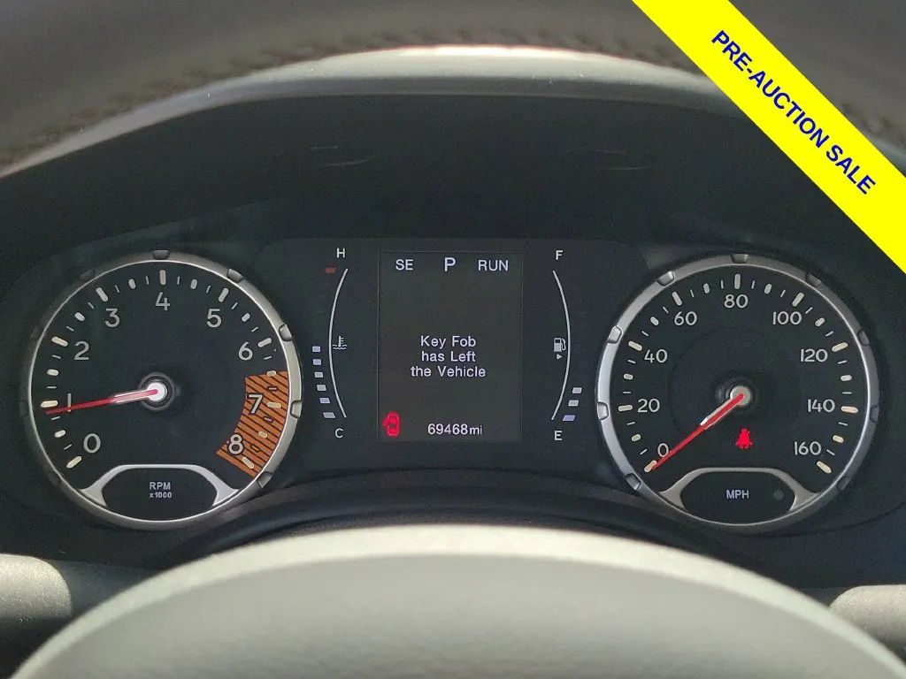 2020 Jeep Renegade Latitude FWD - Photo 25