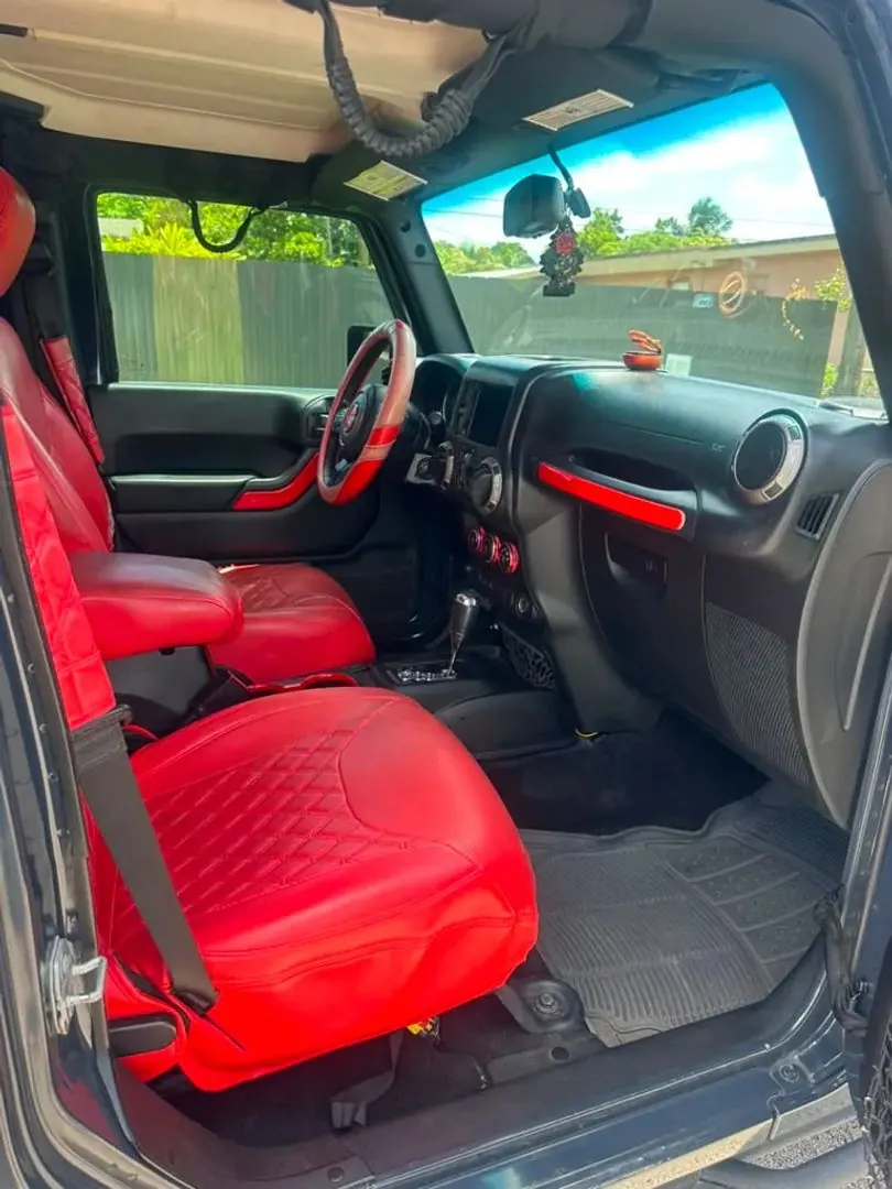 2017 Jeep Wrangler Sport S - Photo 12