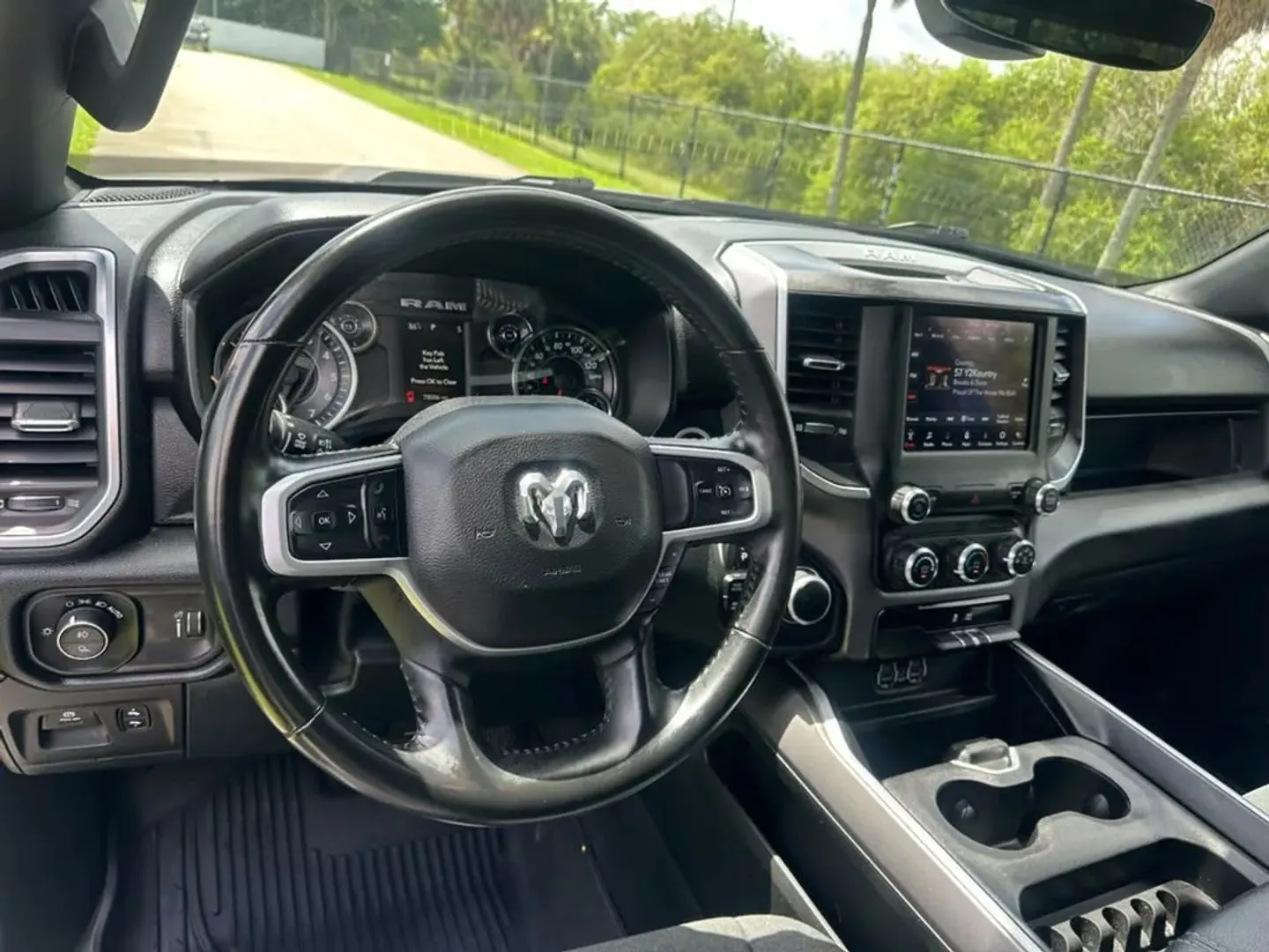 2021 RAM 1500 Big Horn/Lone Star 4WD Crew Cab 5'7 - Photo 10