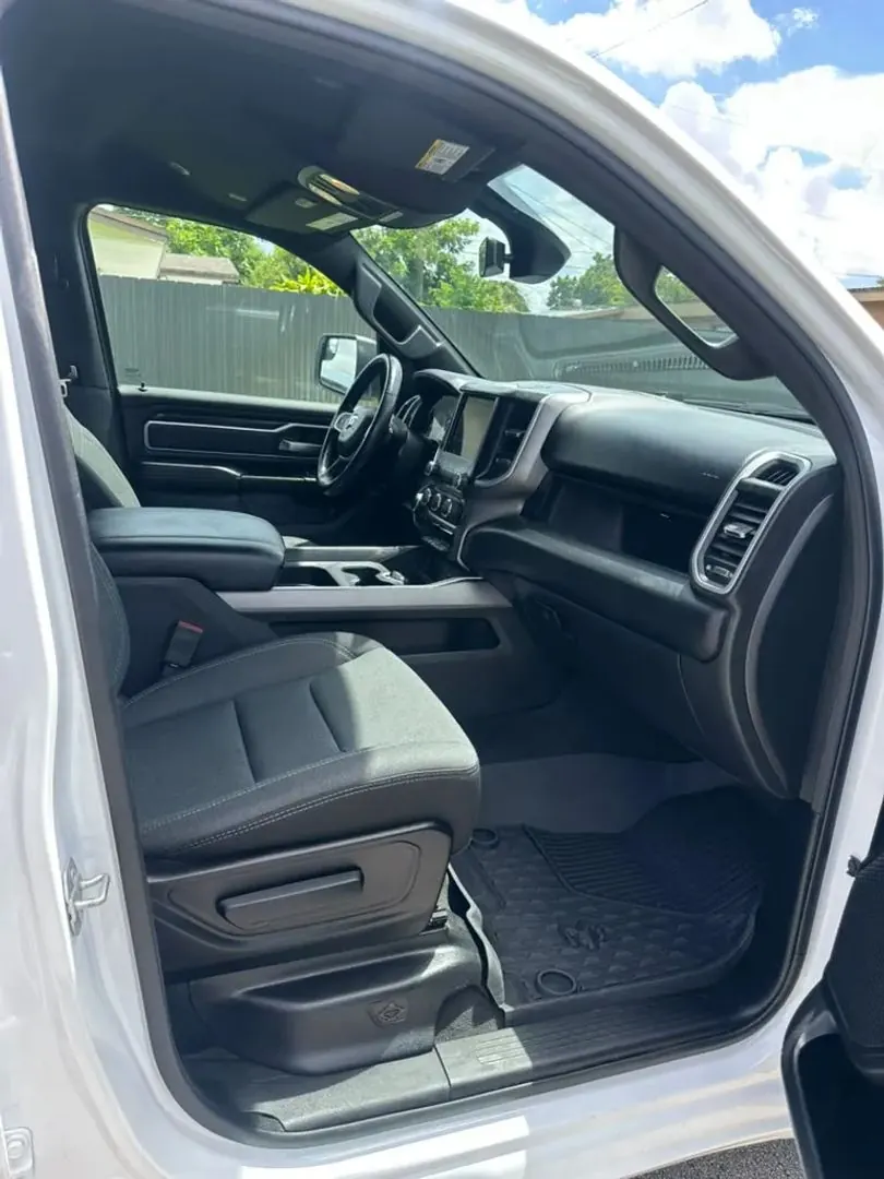2021 RAM 1500 Big Horn/Lone Star 4WD Crew Cab 5'7 - Photo 15