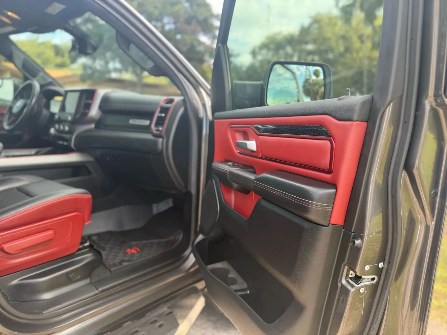 2020 RAM 1500 Rebel 4WD Crew Cab 5'7 - Photo 12