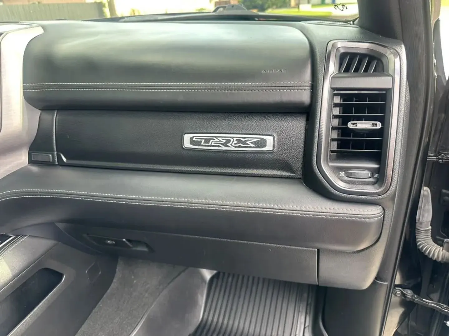 2022 RAM 1500 TRX 4WD Crew Cab 5'7 - Photo 18