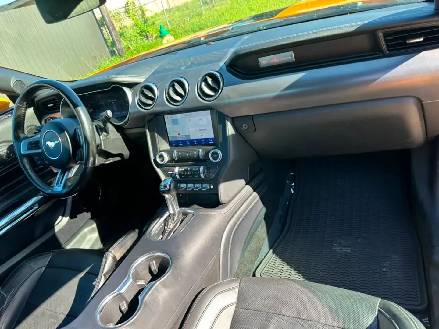 2019 Ford Mustang EcoBoost Premium Coupe - Photo 13